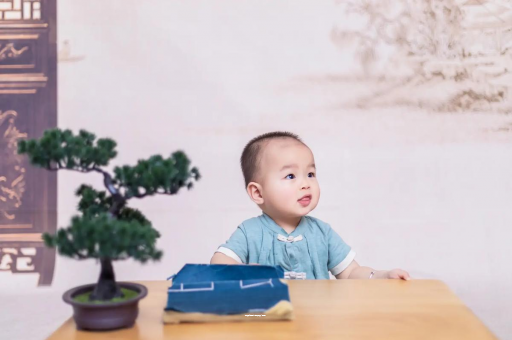 东方怀孕为啥肚子会长毛 东方怀孕为啥肚子会长毛