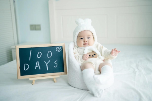 东方七个月宝宝伸舌头 东方七个月宝宝伸舌头